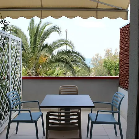 Sulmare Alba Adriatica Bed and Breakfast Buitenkant foto